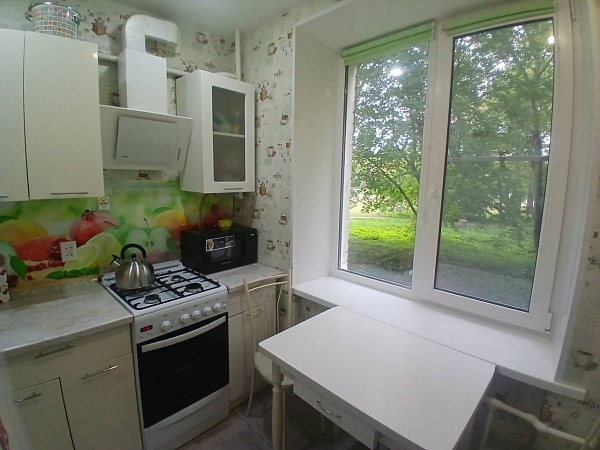 2 к.кв в п. Войсковицы, пл. Манина д.1