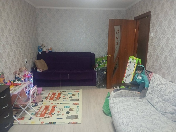 2 к.кв в п. Войсковицы, пл. Манина д.1