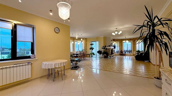 Коттедж 254м2 в КП Рыбицы